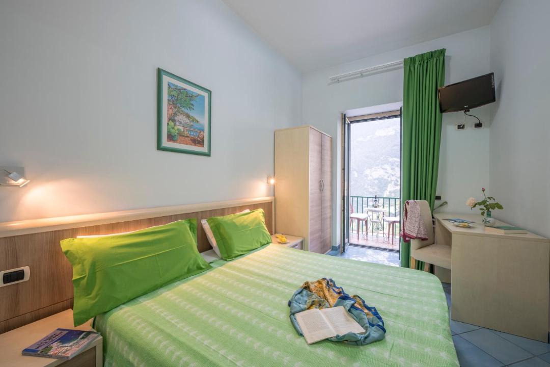 Photo of Bedroom in Pontone
