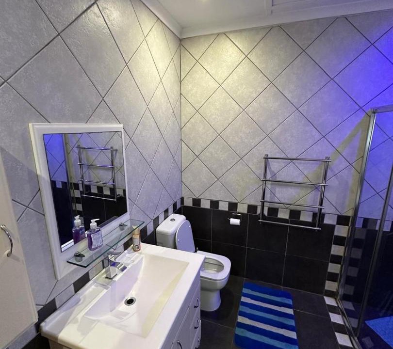 Photo of Bathroom in Scottsville