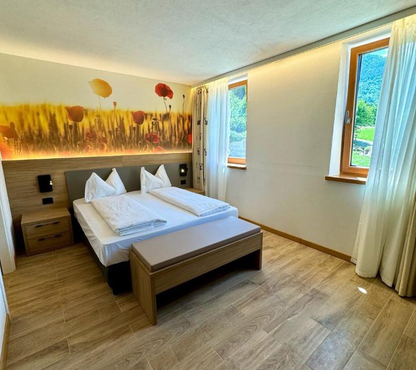 Photo of Bedroom in Cavedine