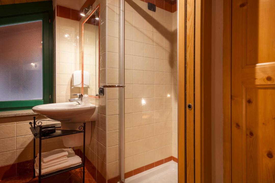 Photo of Bathroom in Pellizzano