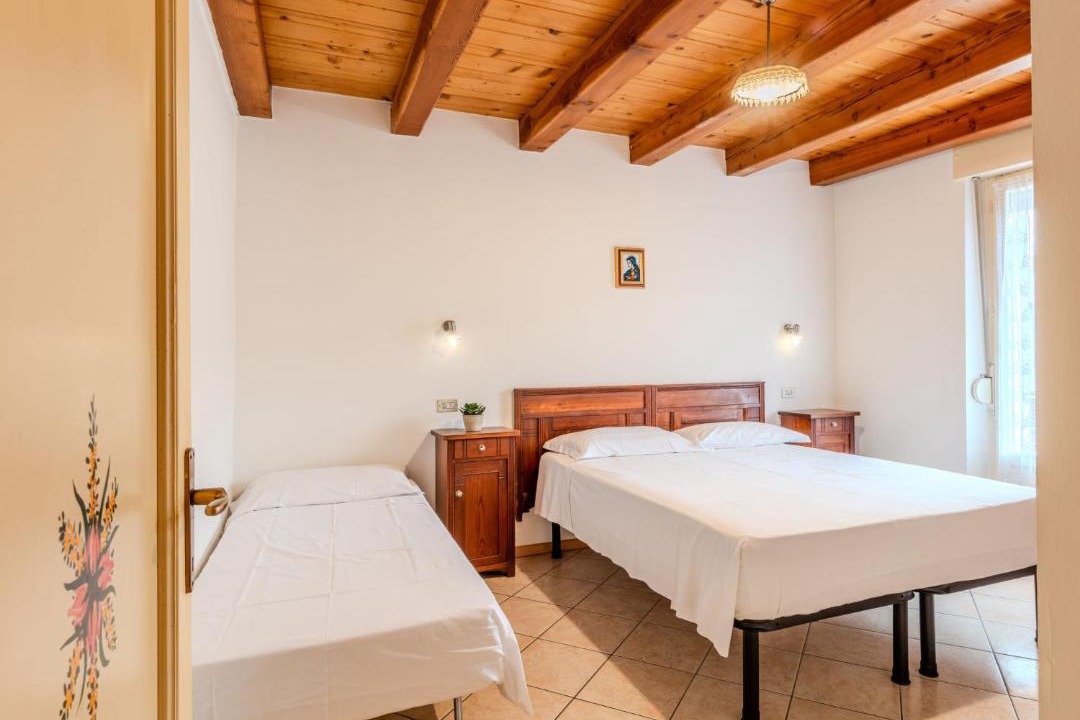 Photo of Bedroom in Taio