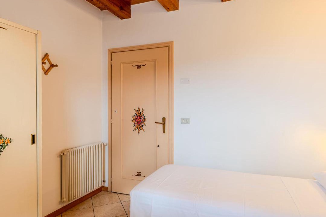 Photo of Bedroom in Taio