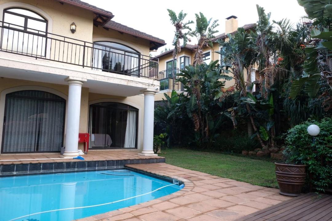 Photo of Others in La Lucia