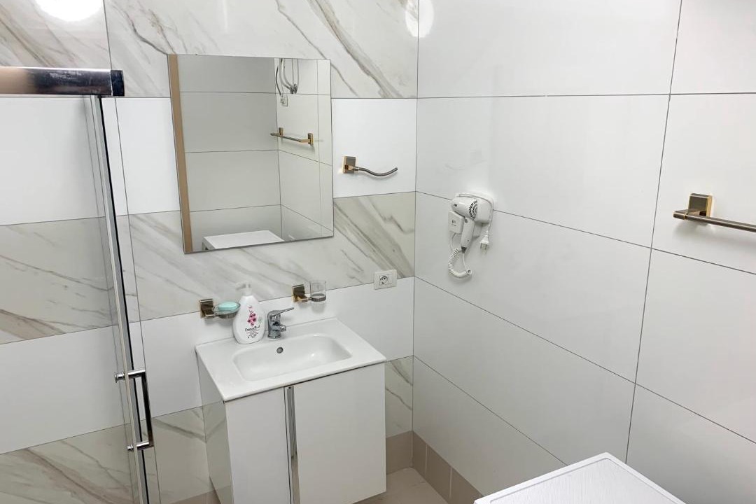 Photo of Others in Velipoje