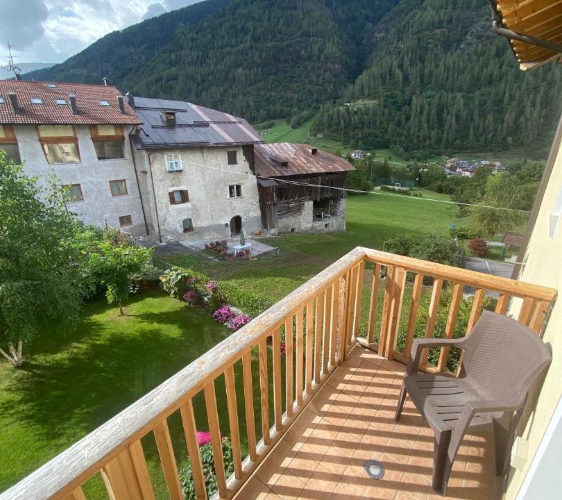 Photo of Patio Balcony in Almazzago
