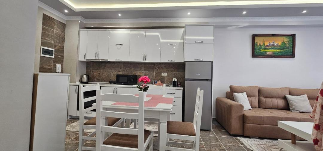 Photo of Others in Velipoje