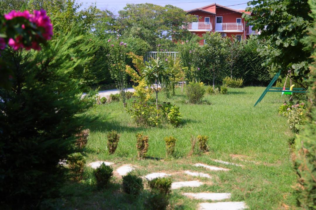 Photo of Others in Velipoje