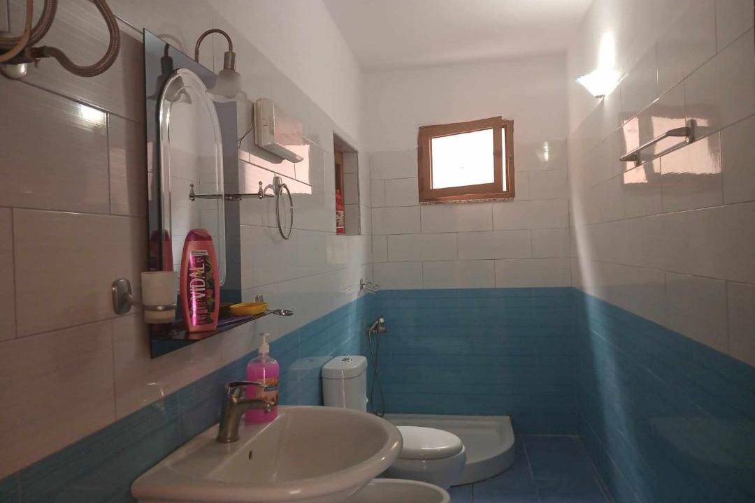 Photo of Others in Koman