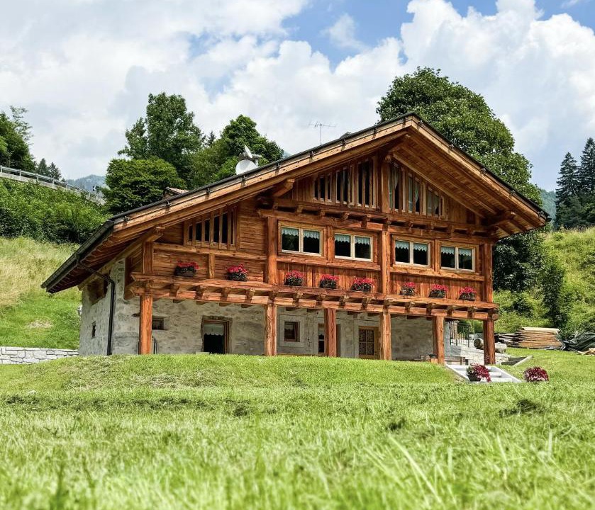 Photo of Buildings in Carisolo
