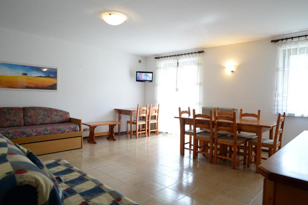 Photo of Livingroom in Strembo