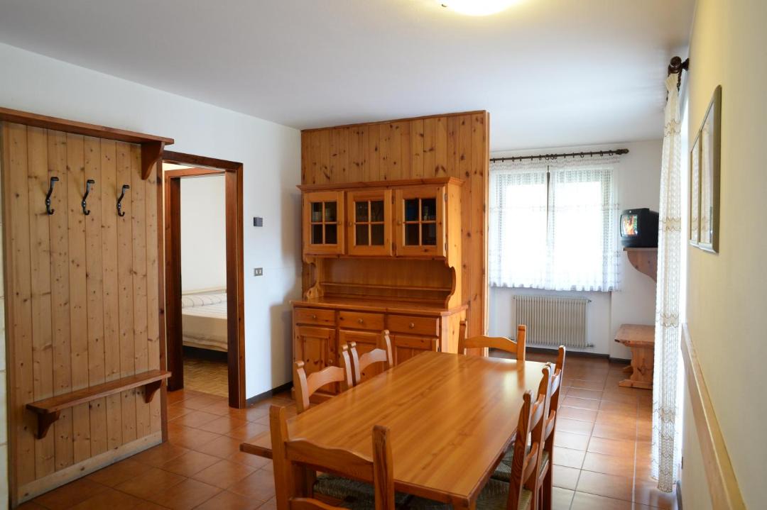 Photo of Livingroom in Strembo