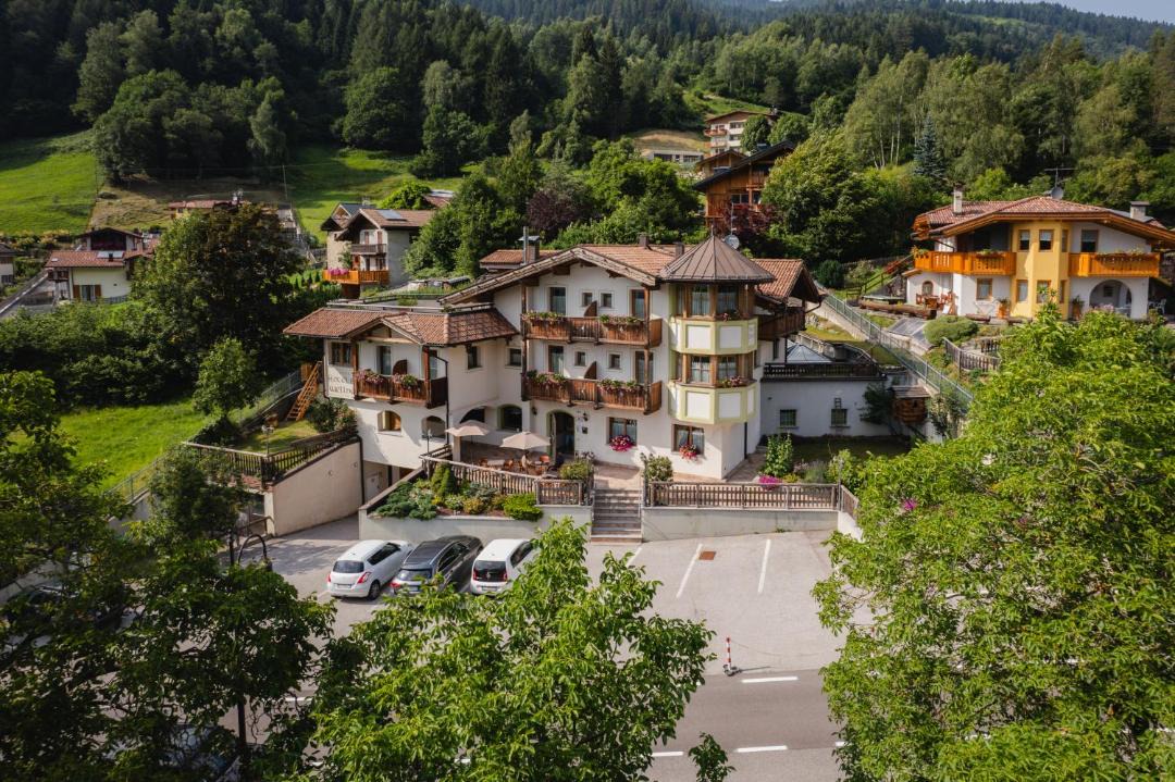 Photo of Buildings in Sant'Antonio di Mavignola