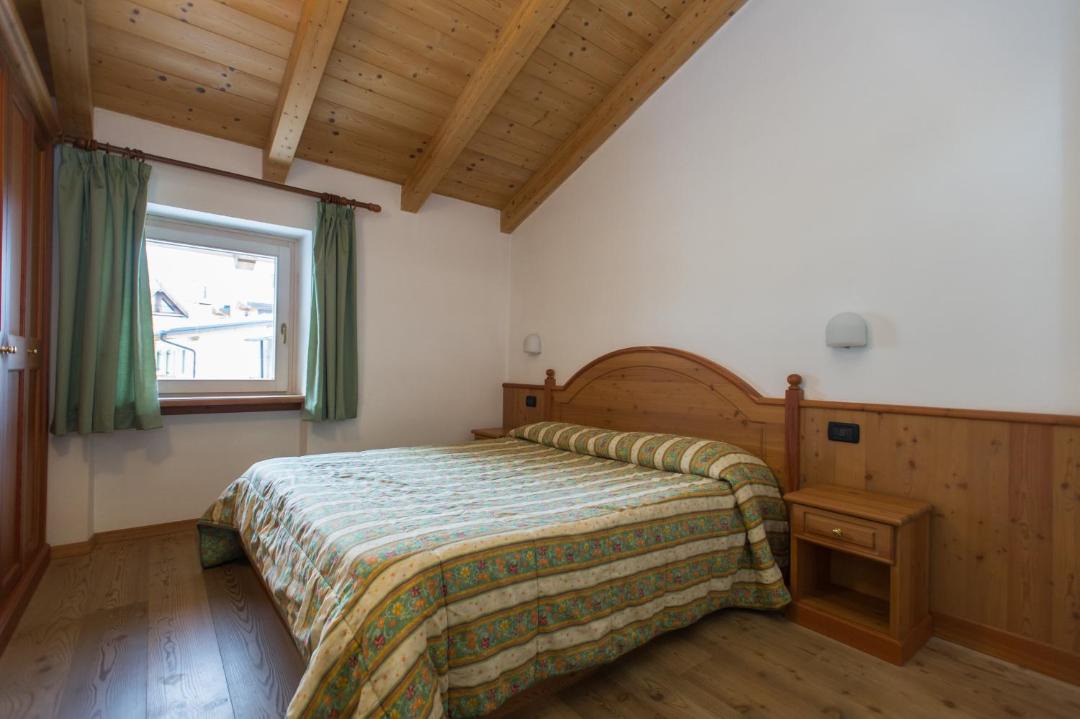 Photo of Bedroom in Pellizzano