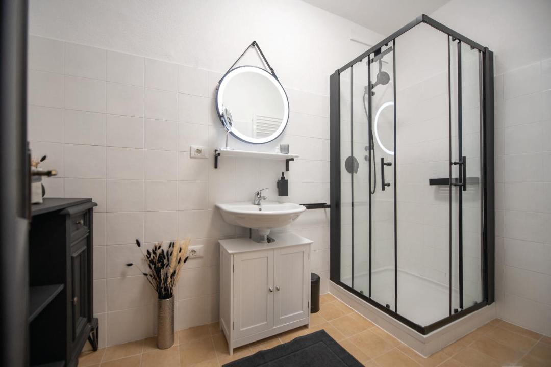 Photo of Bathroom in Lana