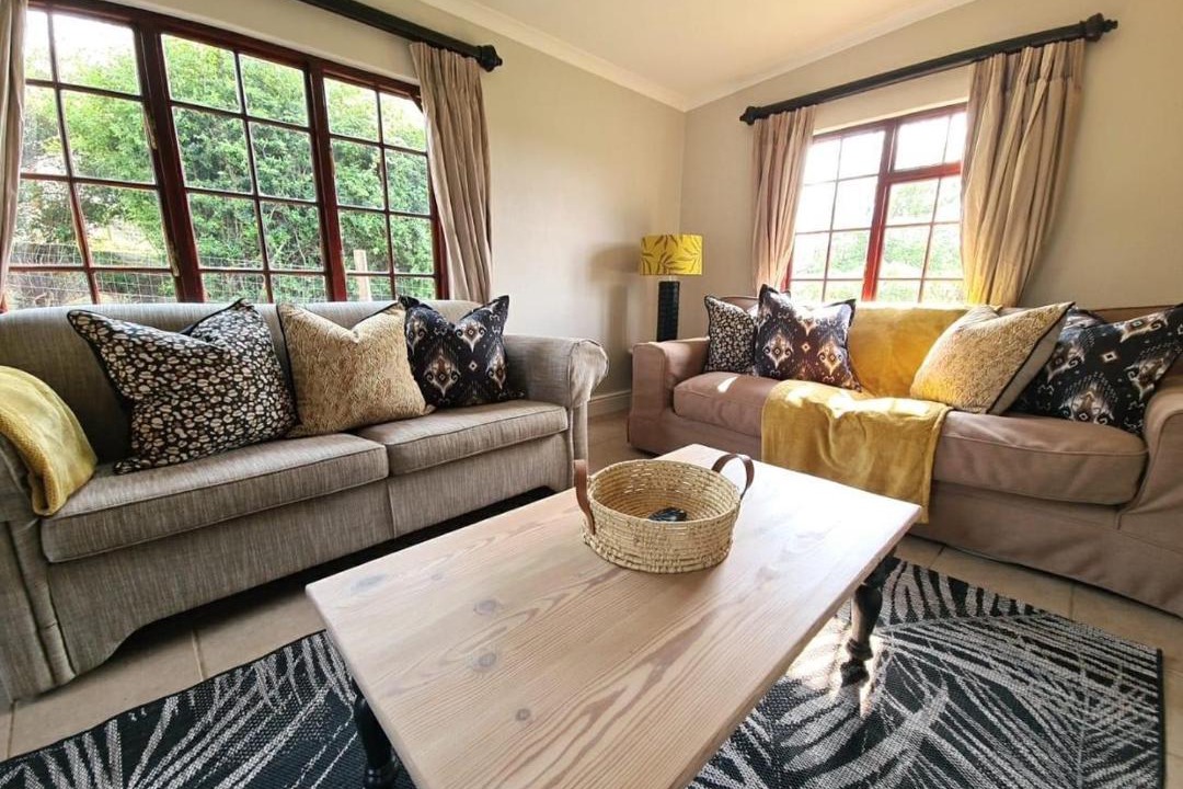 Photo of Livingroom in Balgowan