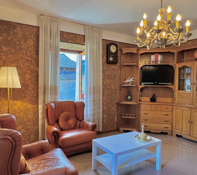 Photo of Livingroom in Taio
