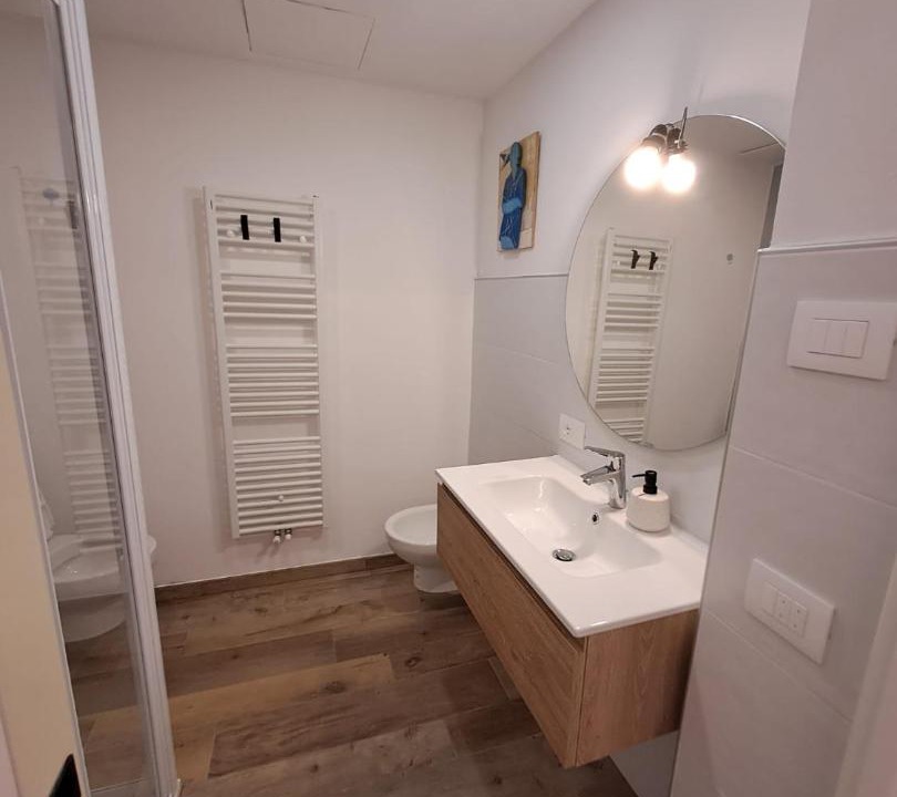 Photo of Bathroom in Dro
