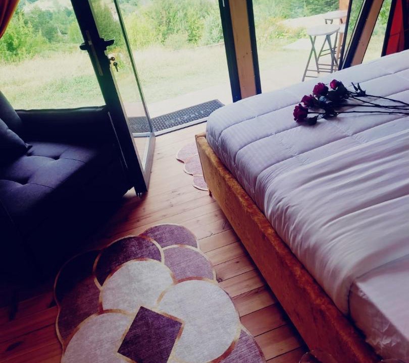 Photo of Others in Shale