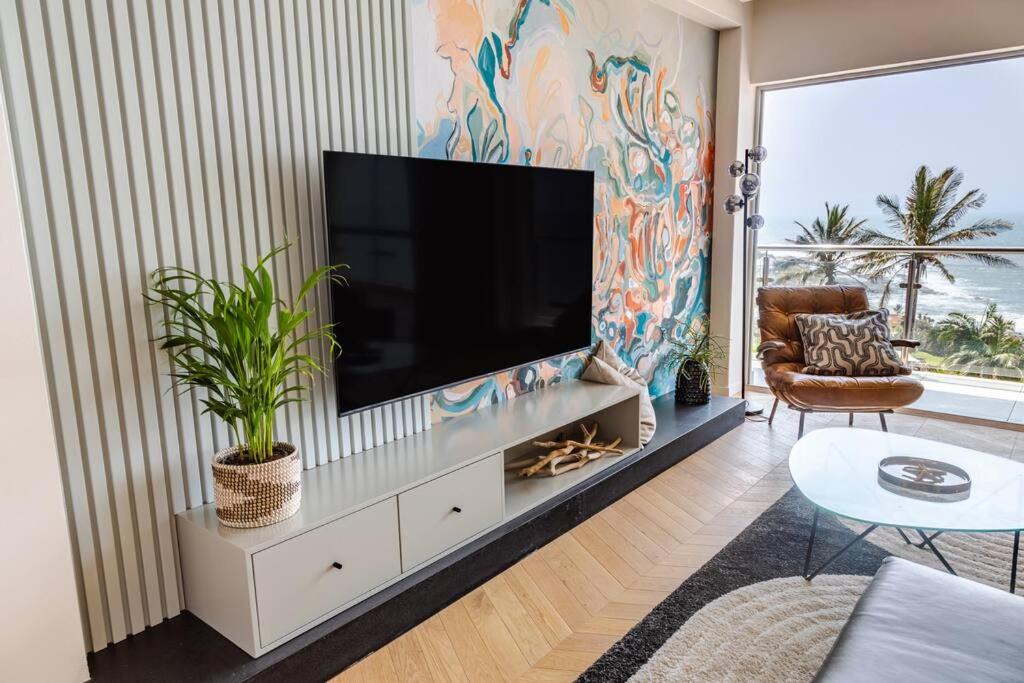 Photo of Livingroom in Sheffield Beach