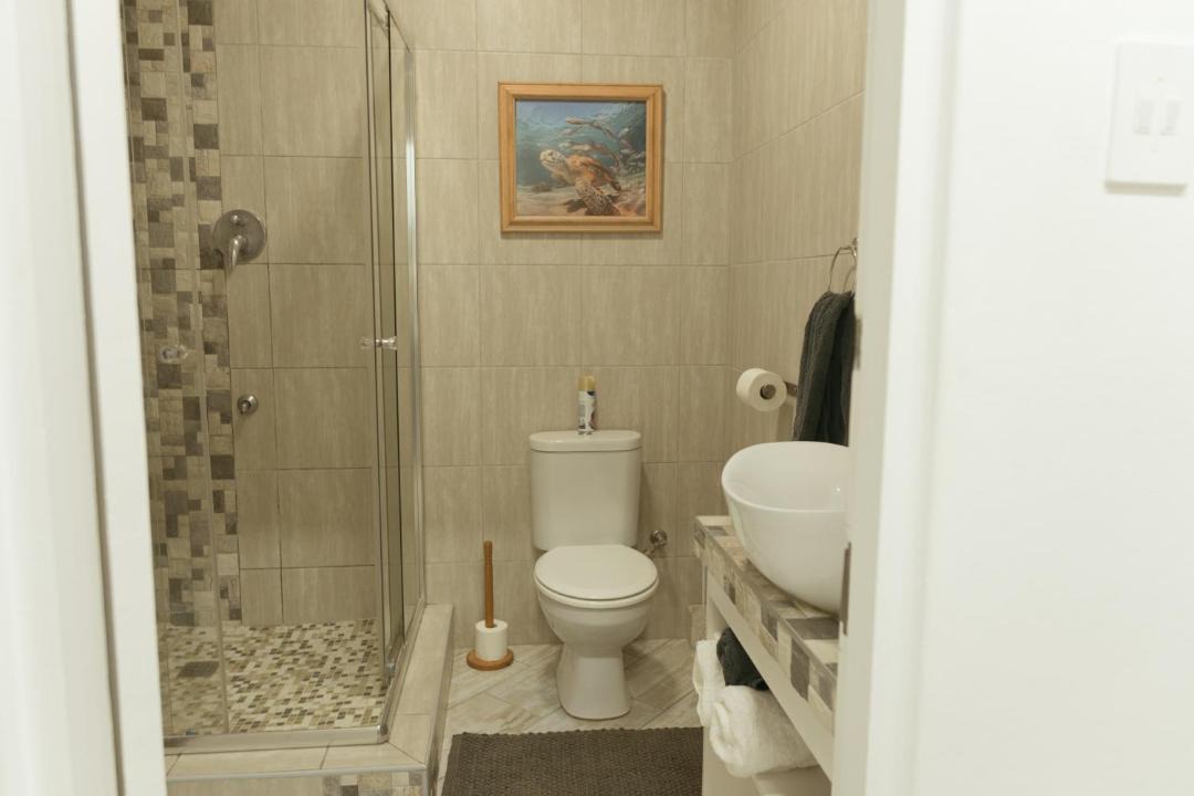 Photo of Bathroom in Umdloti