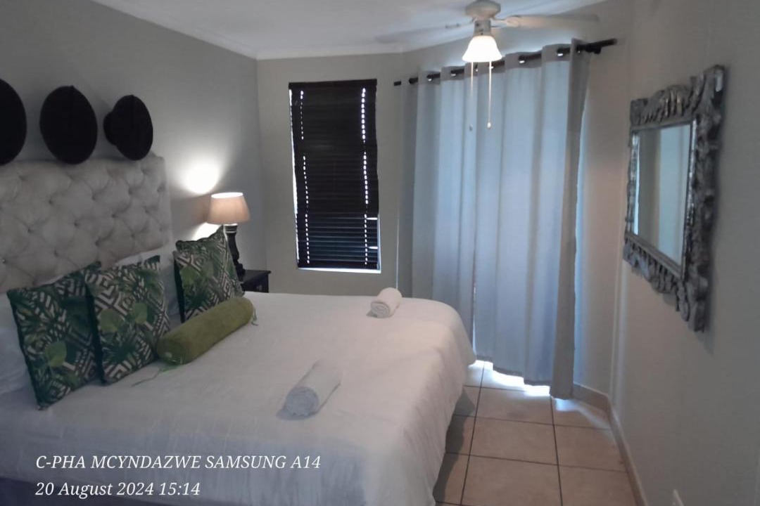 Photo of Bedroom in Westbrook