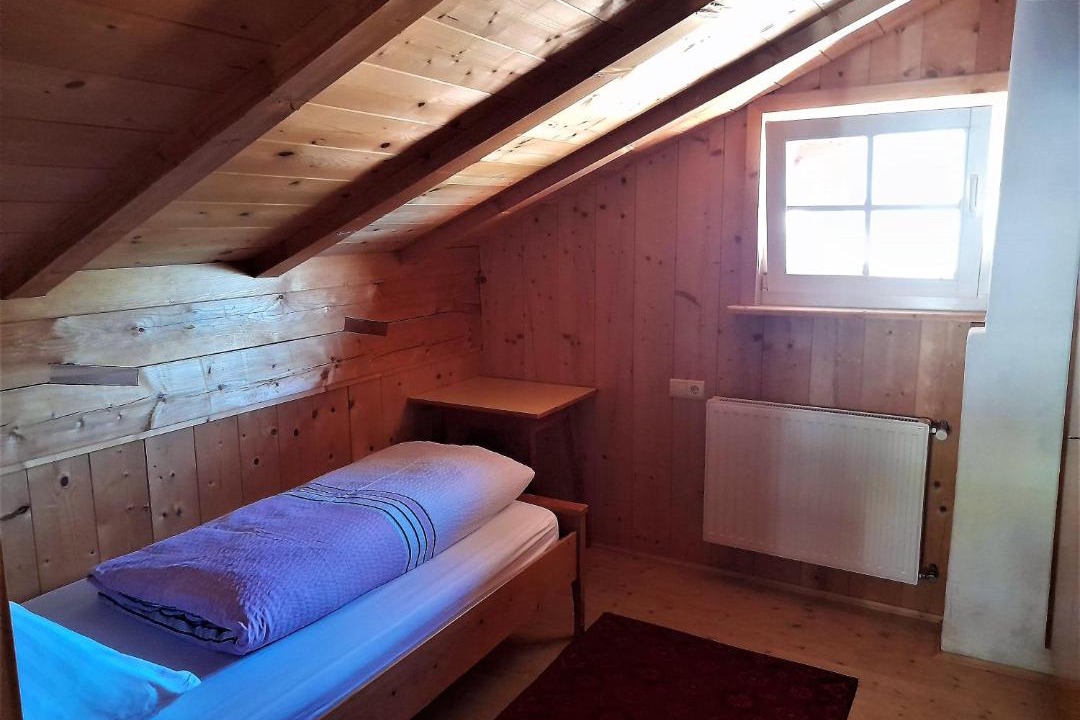 Photo of Bedroom in Tires