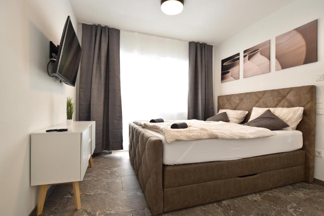 Photo of Bedroom in Plaus