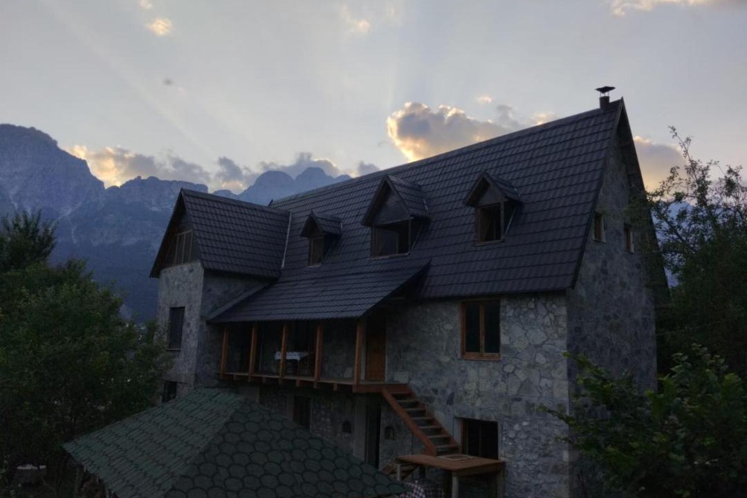 Photo of Others in Shale