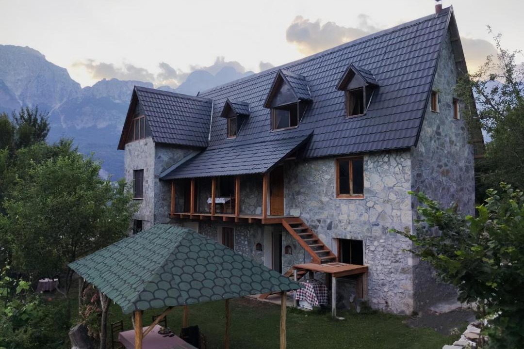 Photo of Others in Shale