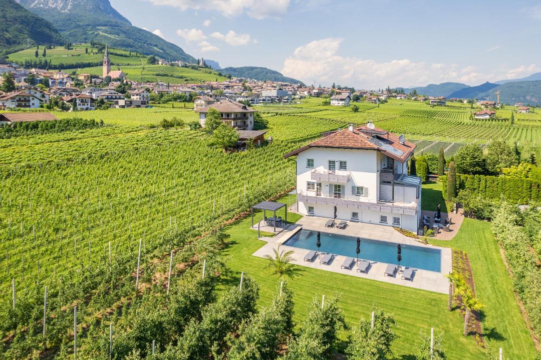 Photo of Others in Tramin