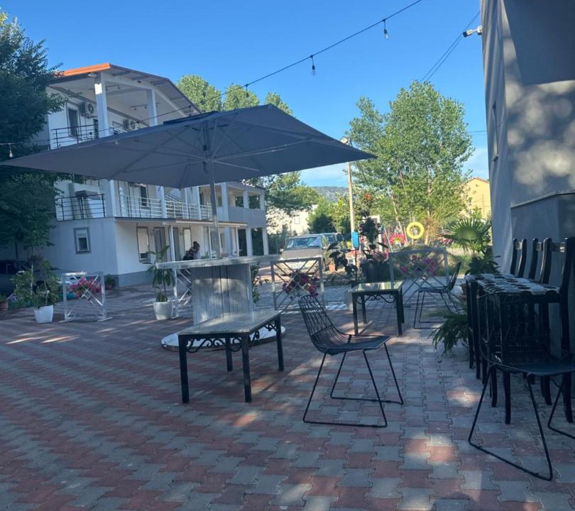 Photo of Others in Velipoje