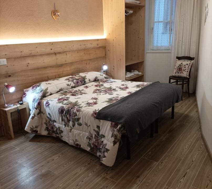Photo of Bedroom in Levico Terme