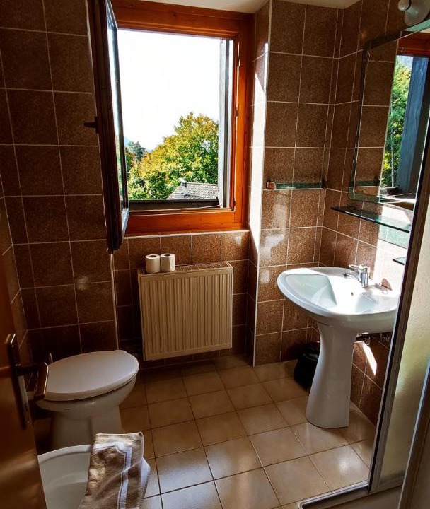 Photo of Bathroom in Lagolo