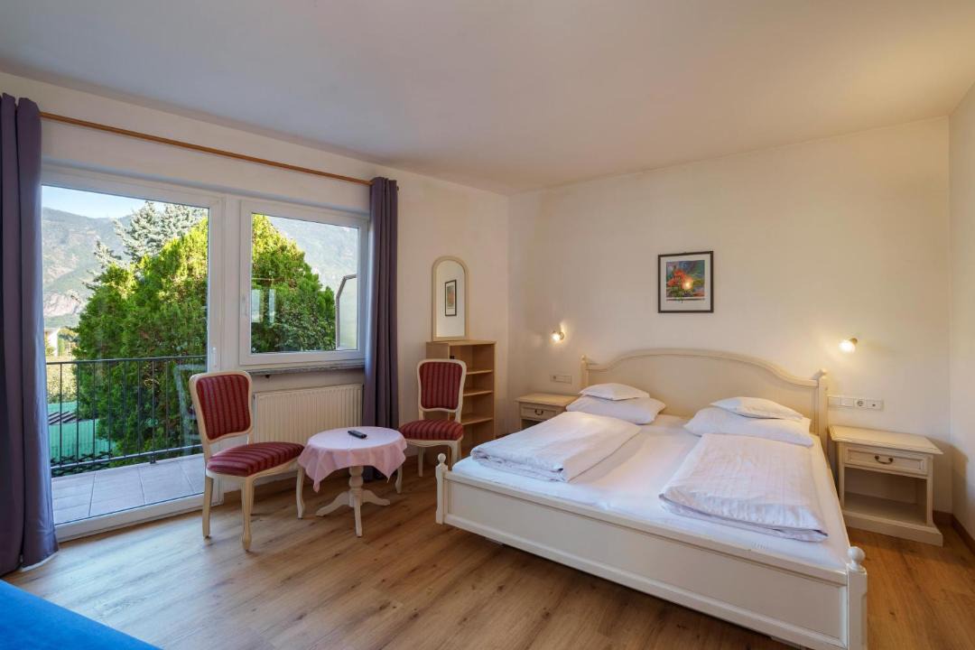 Photo of Bedroom in Nalles