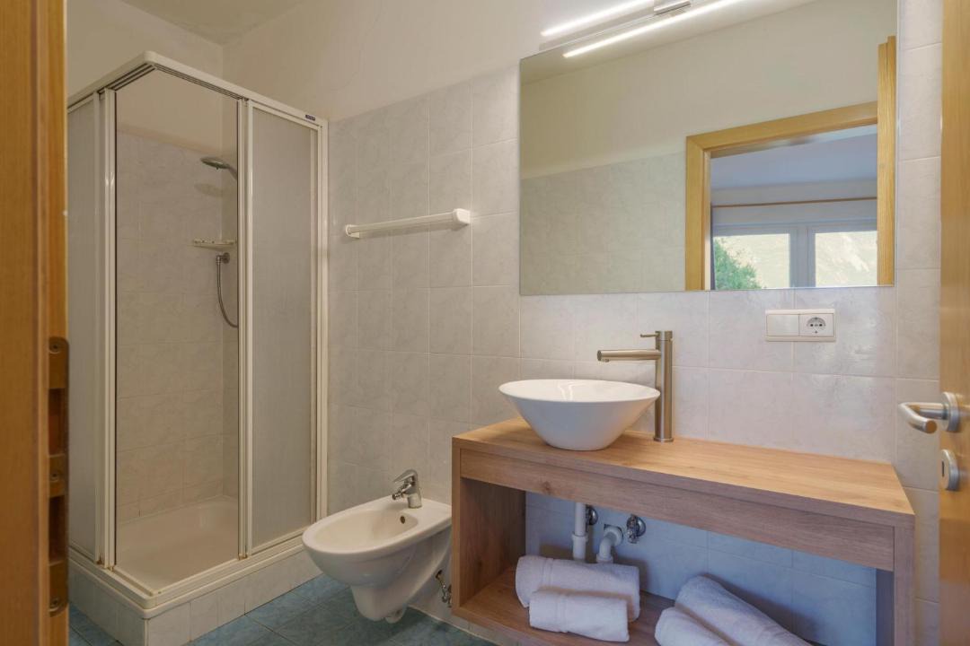 Photo of Bathroom in Nalles