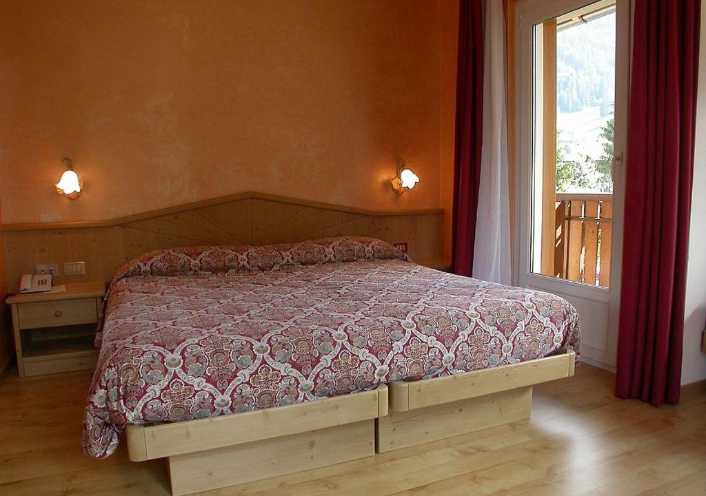 Photo of Bedroom in Predazzo