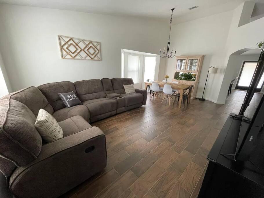 Photo of Livingroom in Sierra Vista