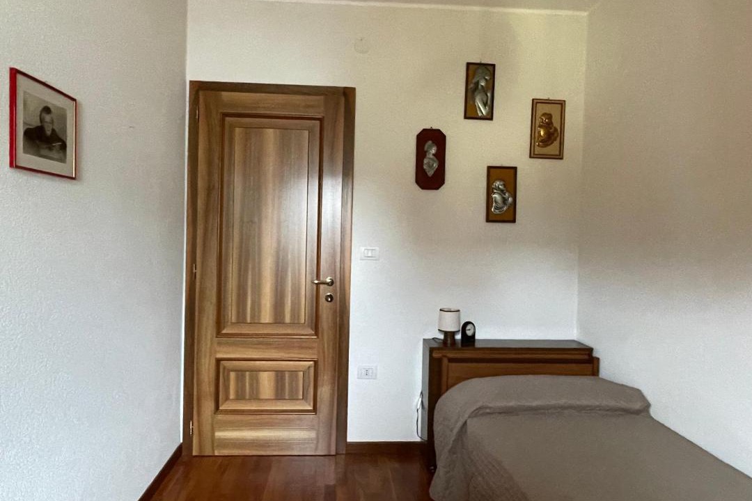 Photo of Bedroom in Calceranica al Lago