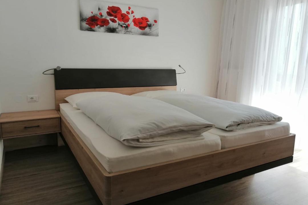 Photo of Bedroom in Cermes