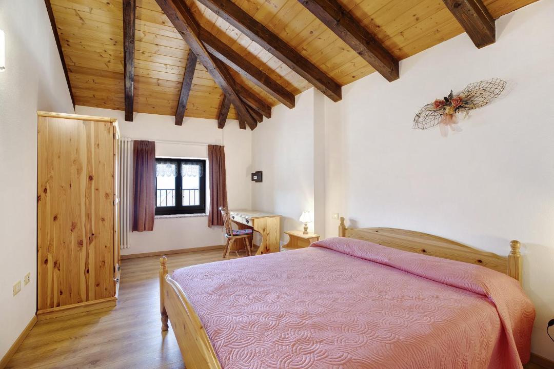 Photo of Bedroom in Sfruz