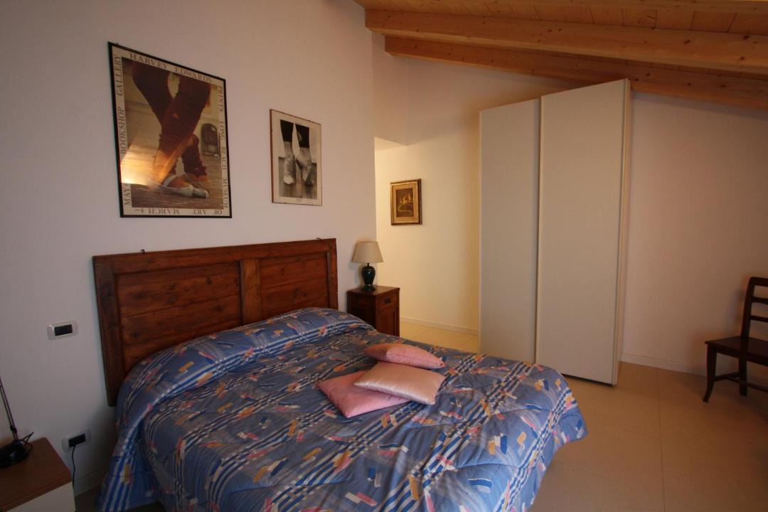 Photo of Bedroom in Isera