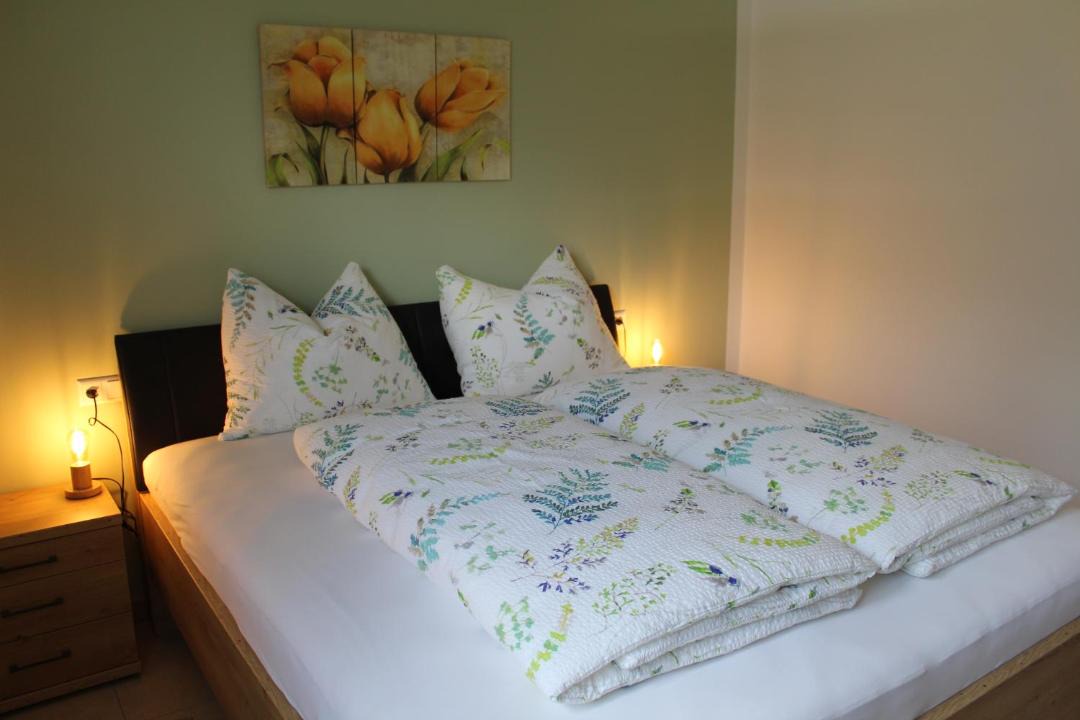Photo of Bedroom in Plaus