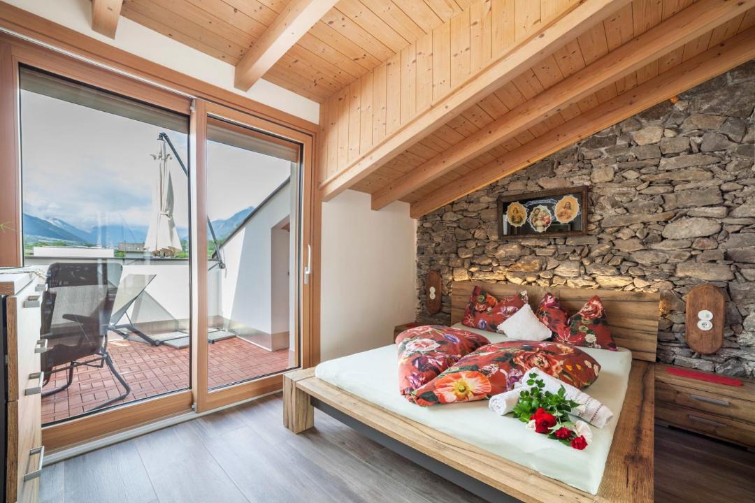 Photo of Bedroom in Plaus