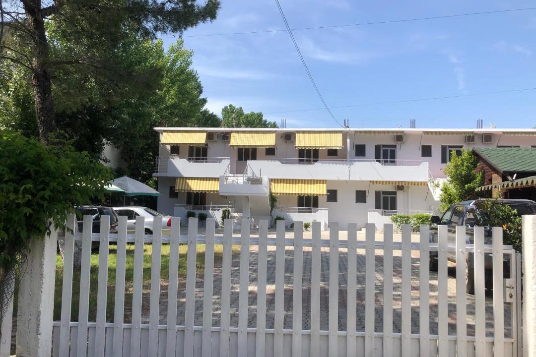 Photo of Others in Velipoje