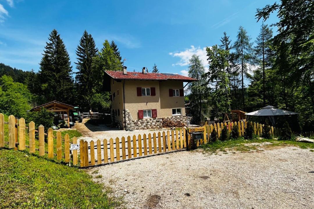 Photo of Buildings in Mendola