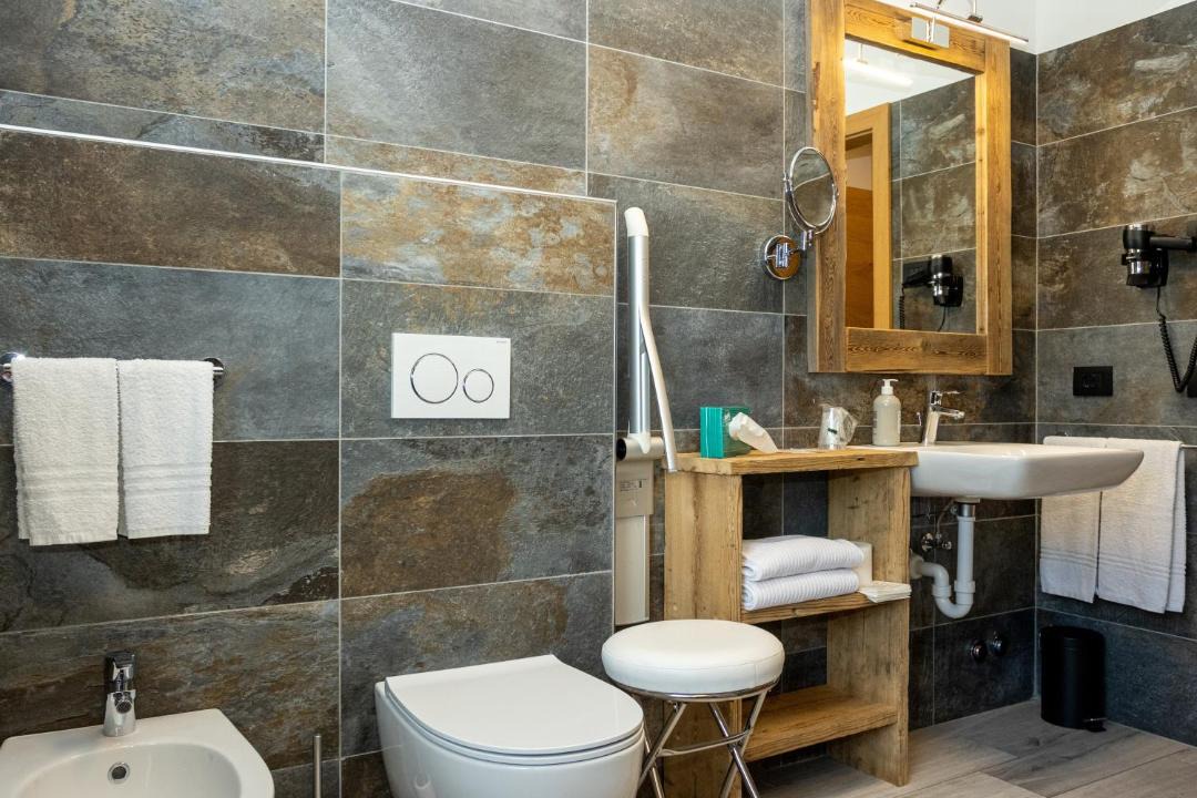 Photo of Bathroom in Soraga