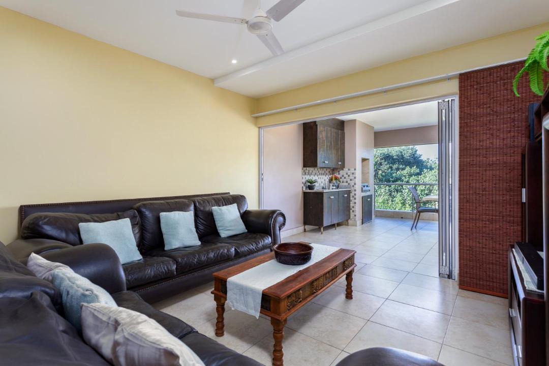 Photo of Livingroom in Shelly Beach