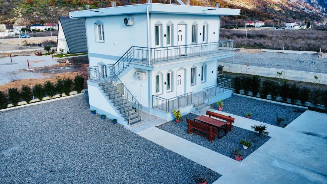 Photo of Others in Velipoje