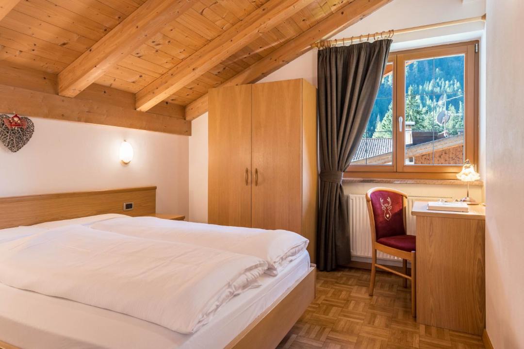 Photo of Bedroom in Canazei