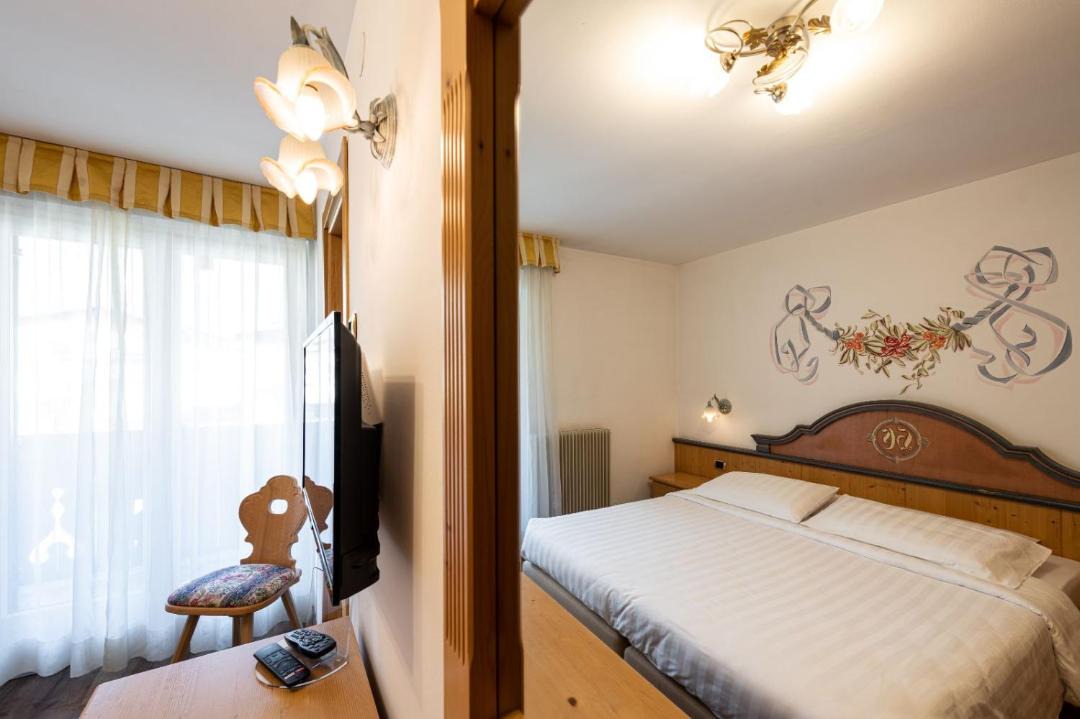 Photo of Bedroom in Pinzolo
